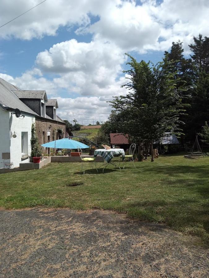 Le Chalange Bed & Breakfast Lapenty Bagian luar foto